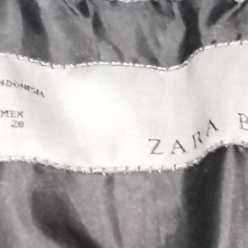 Zara basic black puffer down jacket. Women's size medium - Picture 7 of 9